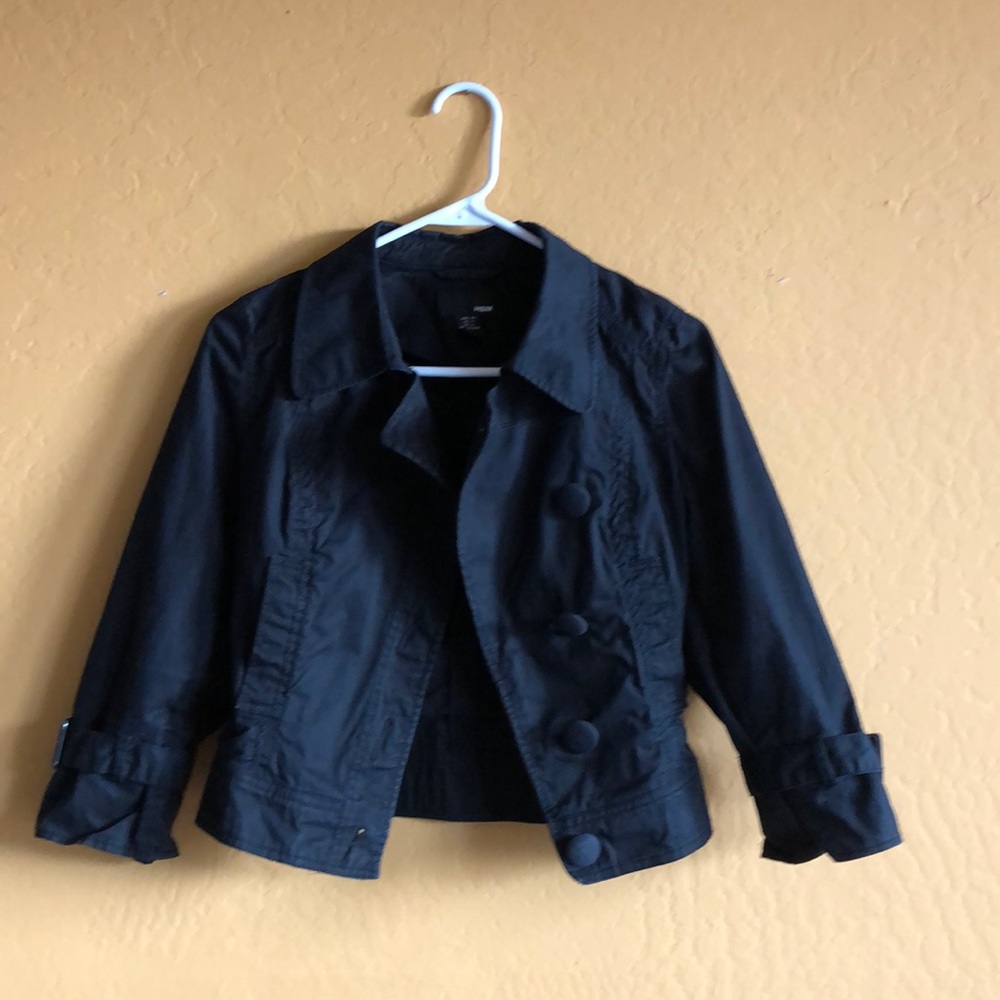 Cute 1950s style crop jacket.